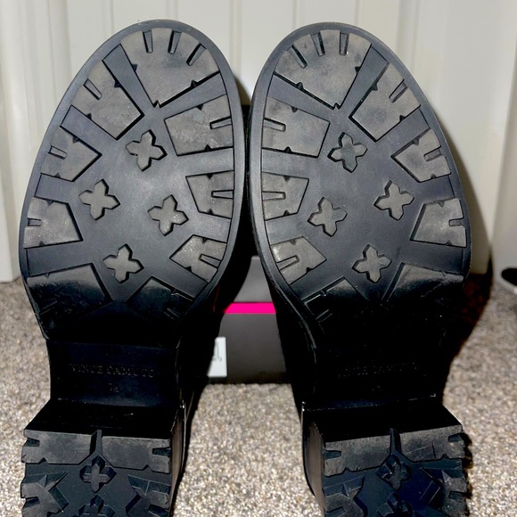 Vince Camuto Black bootie Preowned/Seminew - Picture 5 of 6